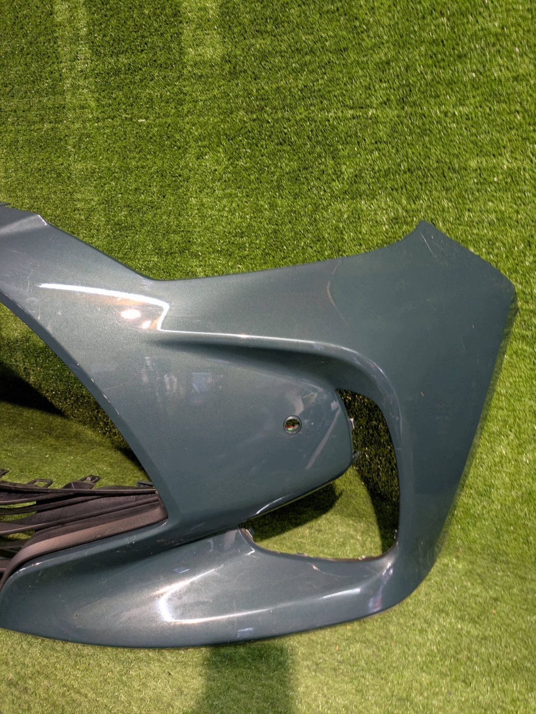 front bumper front TOYOTA YARIS IV NR.Z9479