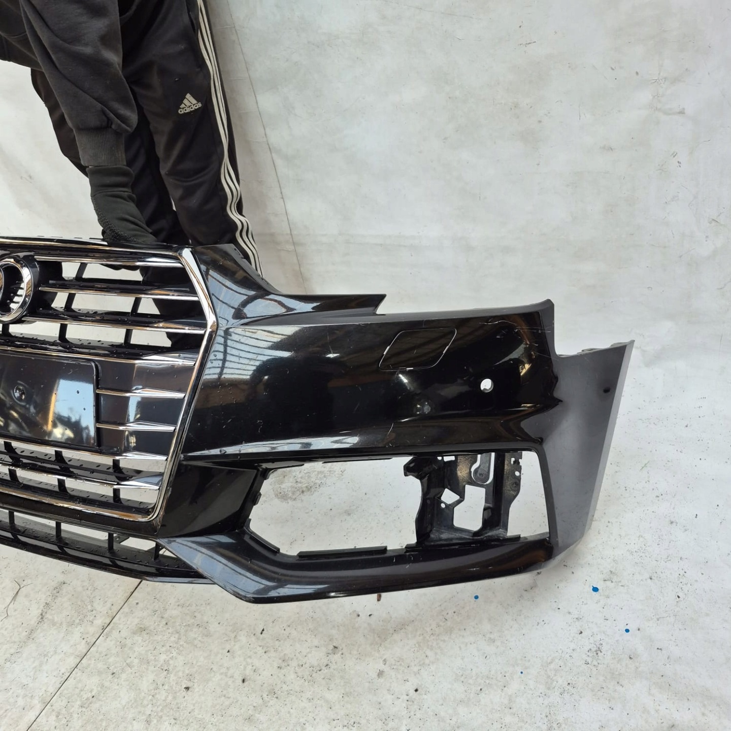 AUDI A4 8W B9 S-LINE 15- bumper front front grill SPR 4XPDC 8W0807437F