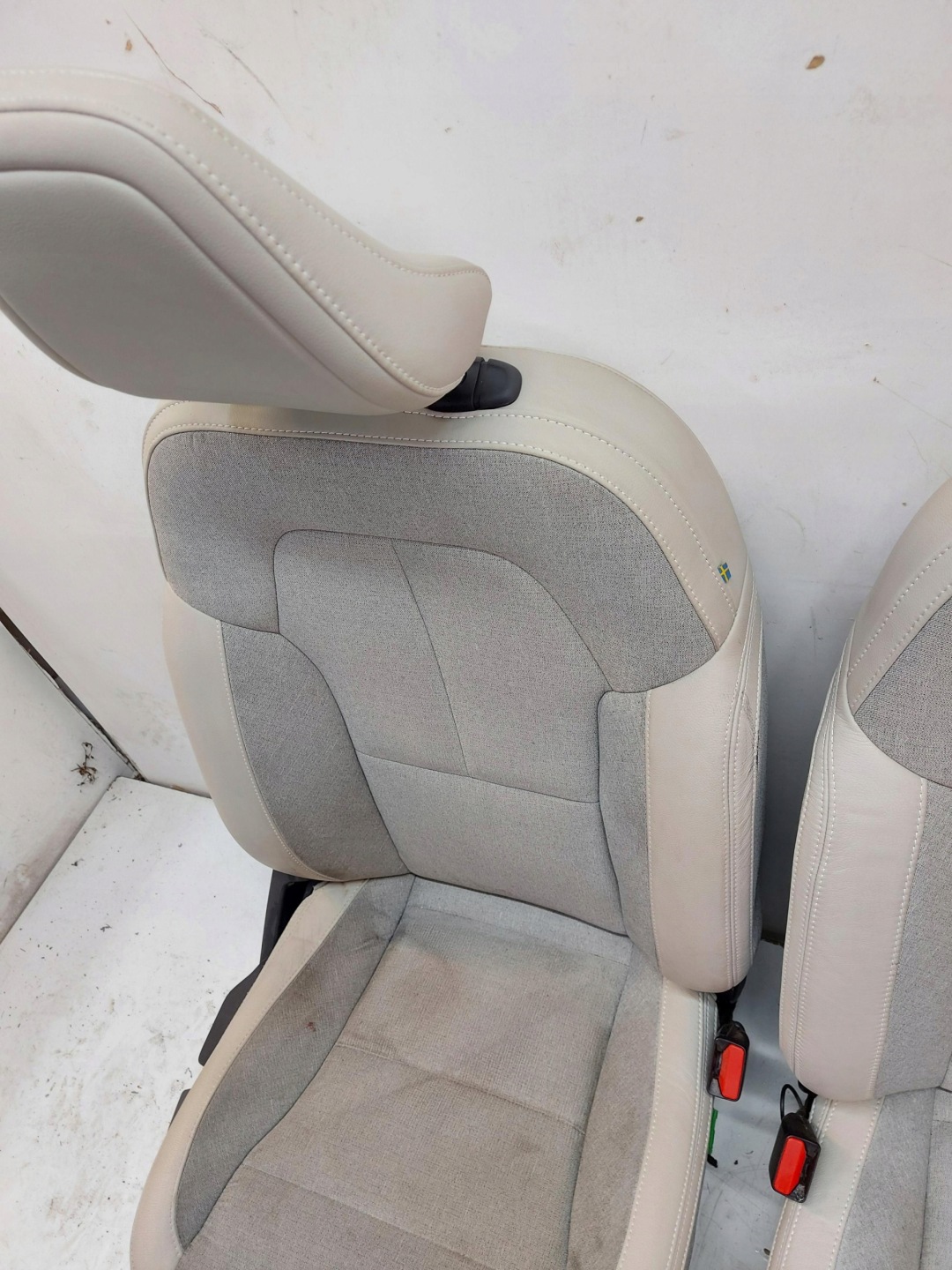 VOLVO XC40 D3 Sitze komplet