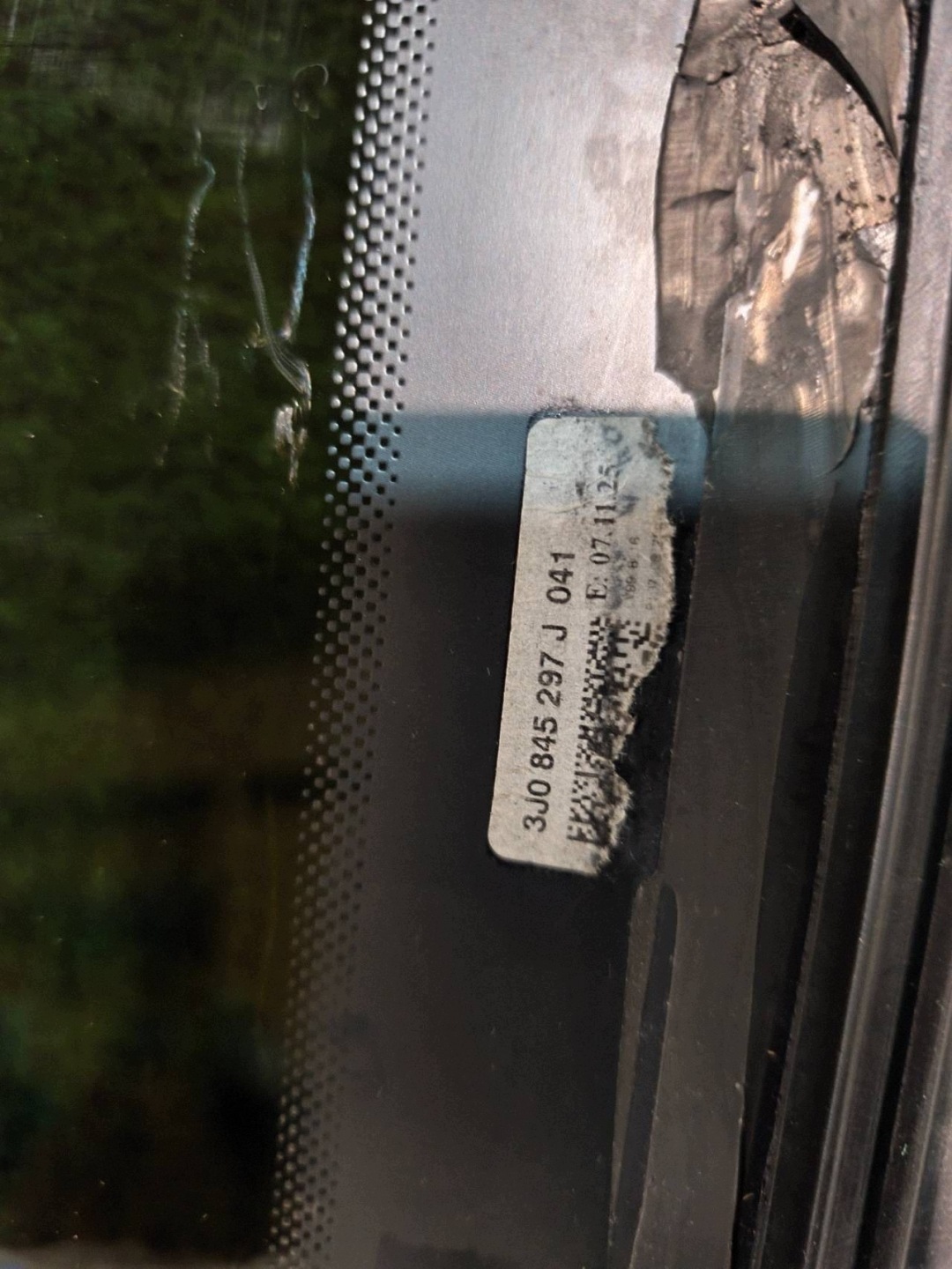 window bodywork left rear VW PASSAT B9 KOMBI PRZYCIEMNIANA