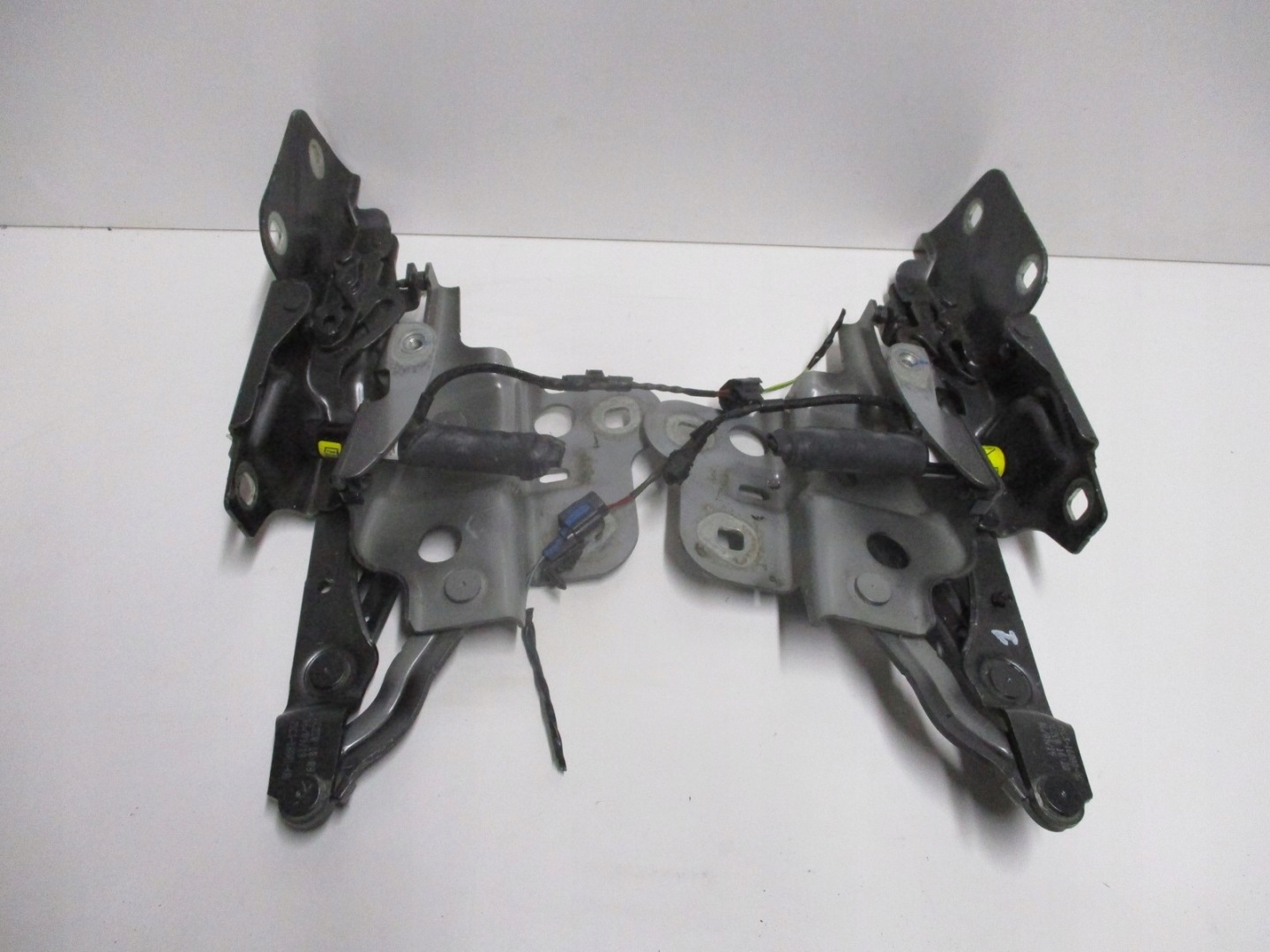 hinge bonnet hinges JAGUAR E PACE right left J9C3-16801-AB J9C3-16800-AC