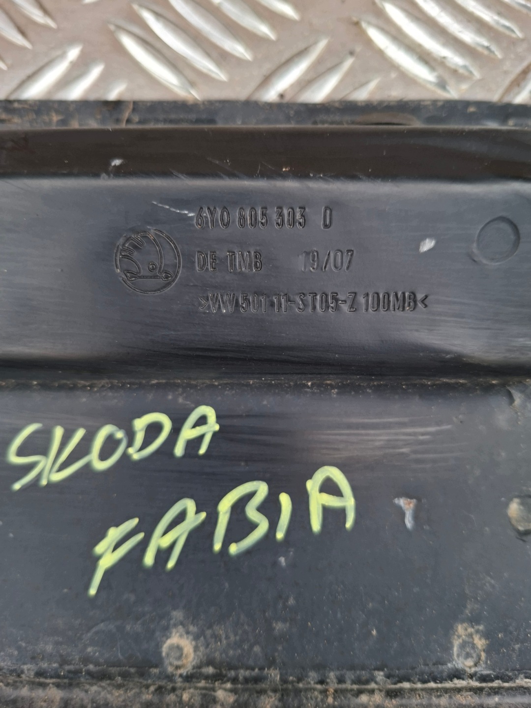 traversa di ferro SKODA FABIA e 6Y0805303D