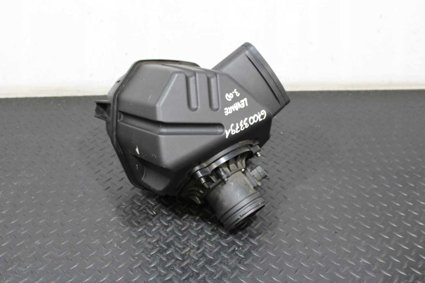 Gehäuse filter luft MASERATI LEVANTE M161 670033791