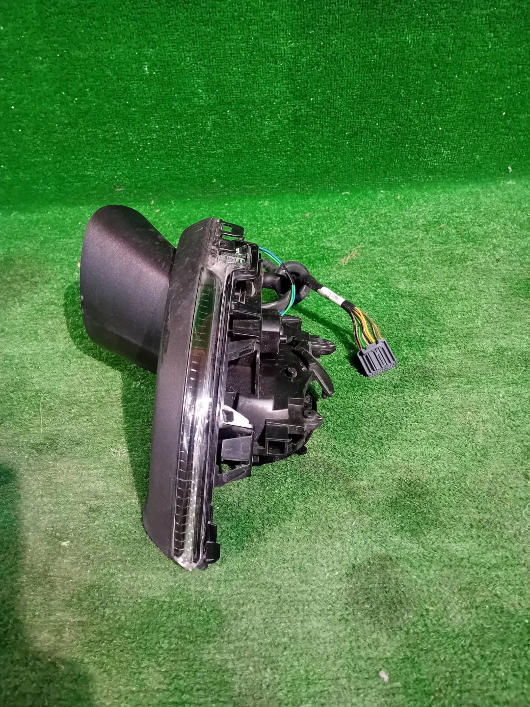 mirror left front VOLVO XC40 17- 14 PIN NR.05