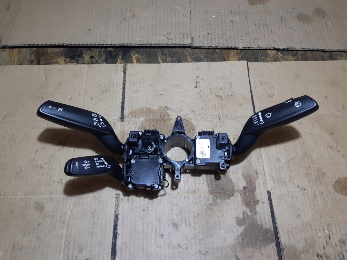 AUDI A6 C7 DEVIO LUCI TERGICRISTALLO TERGI PAGAJE DEVIO LUCI DEVIO TEMPOMAT 4G0953502A