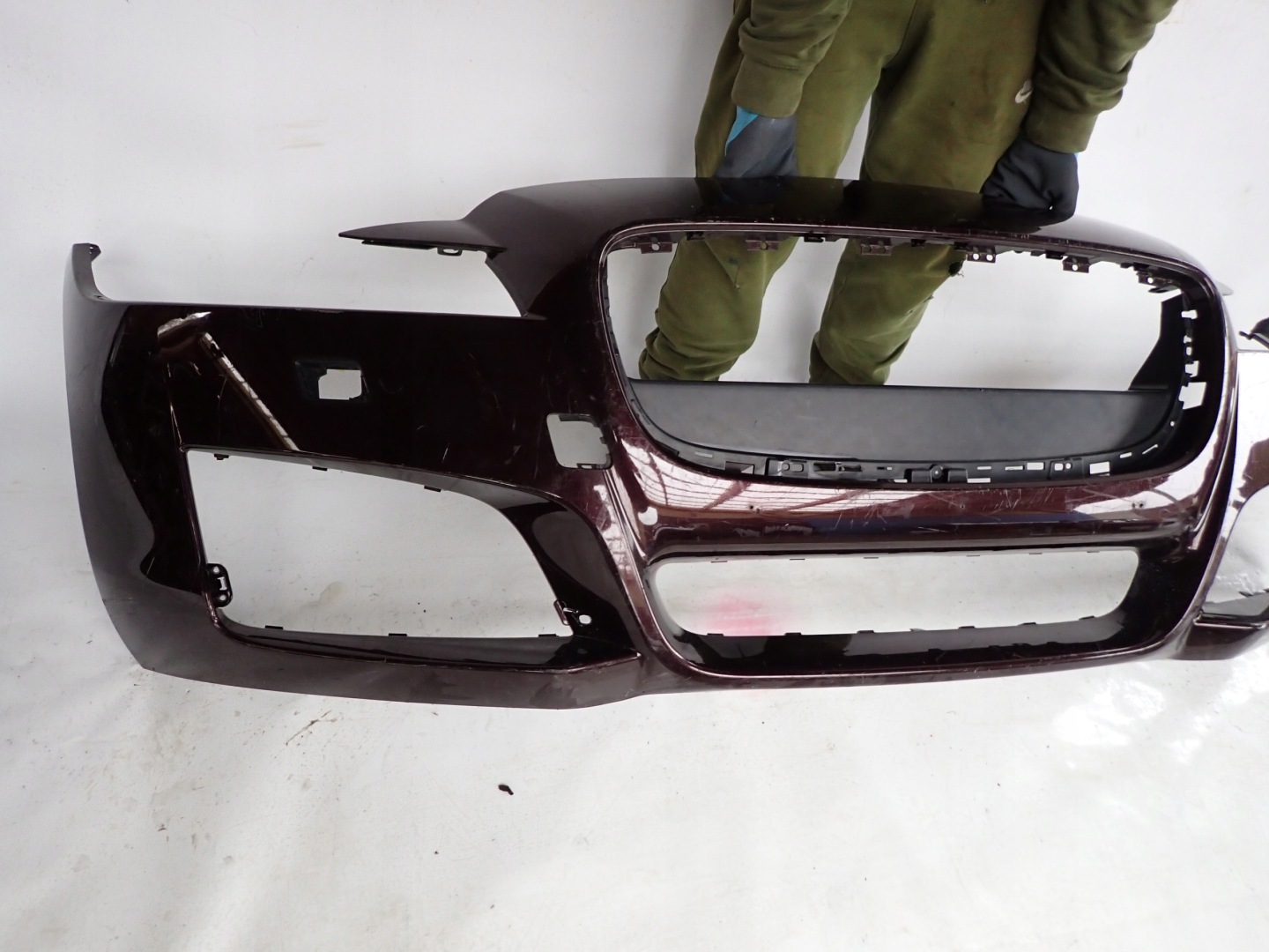 JAGUAR XF II X260 15- bumper front front washers
