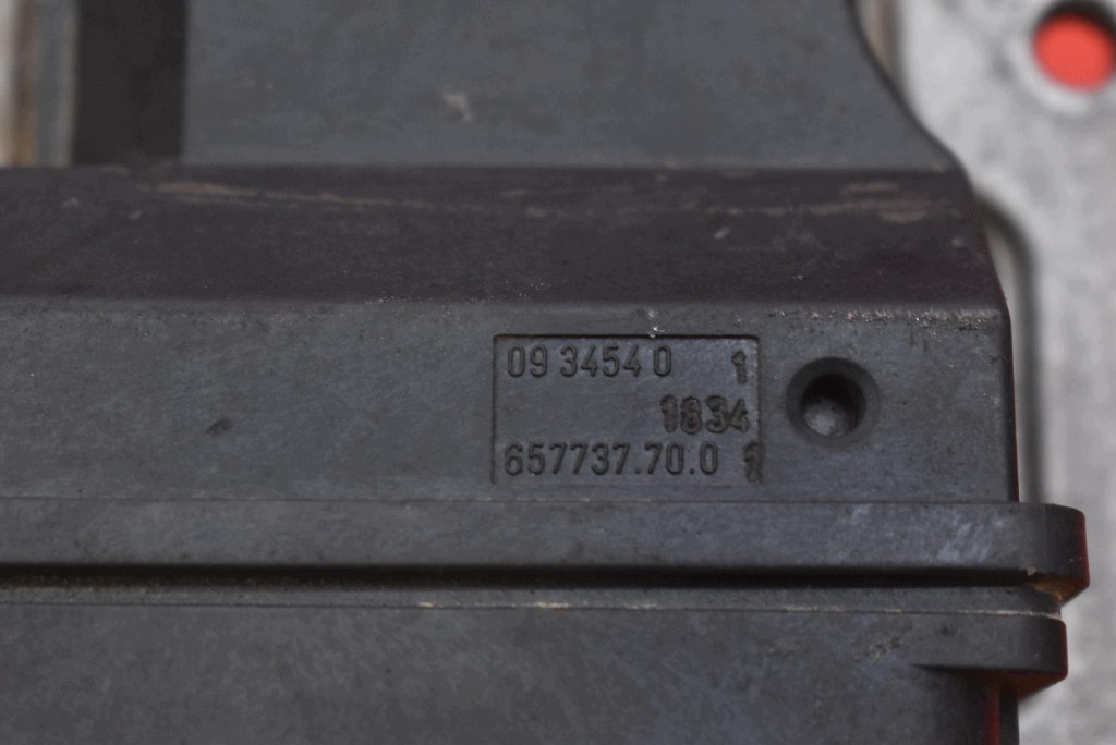 control unit computer of the engine 5WK90489 MERCEDES W203 1.8 compressor; 143KM 00-04
