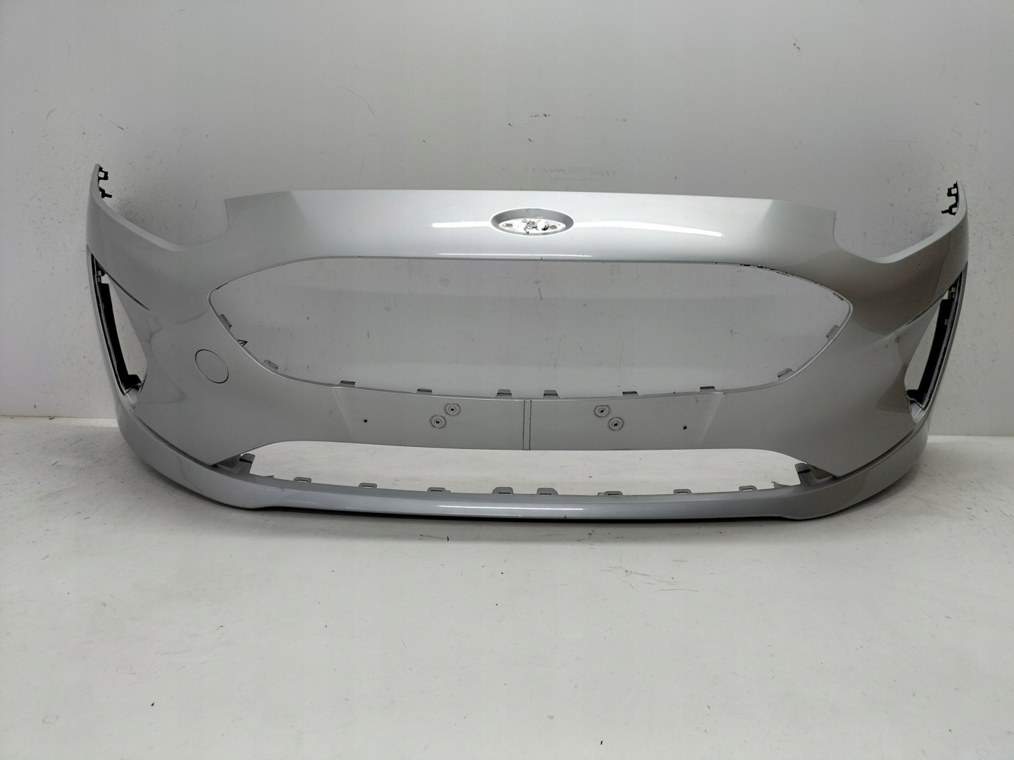 front bumper front FORD FIESTA MK8 17