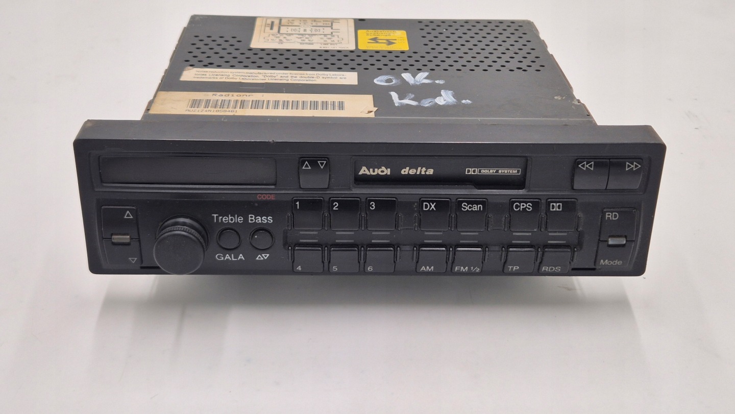 RADIO DELTA 4D0035192 AUDI A6 C4 100 C4 A4 B5 A8 D2 BDB!!