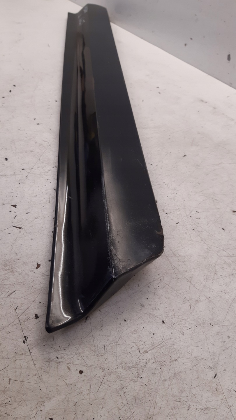 moulding door right rear part LZ9Y 4E0853970A Audi A8 D3