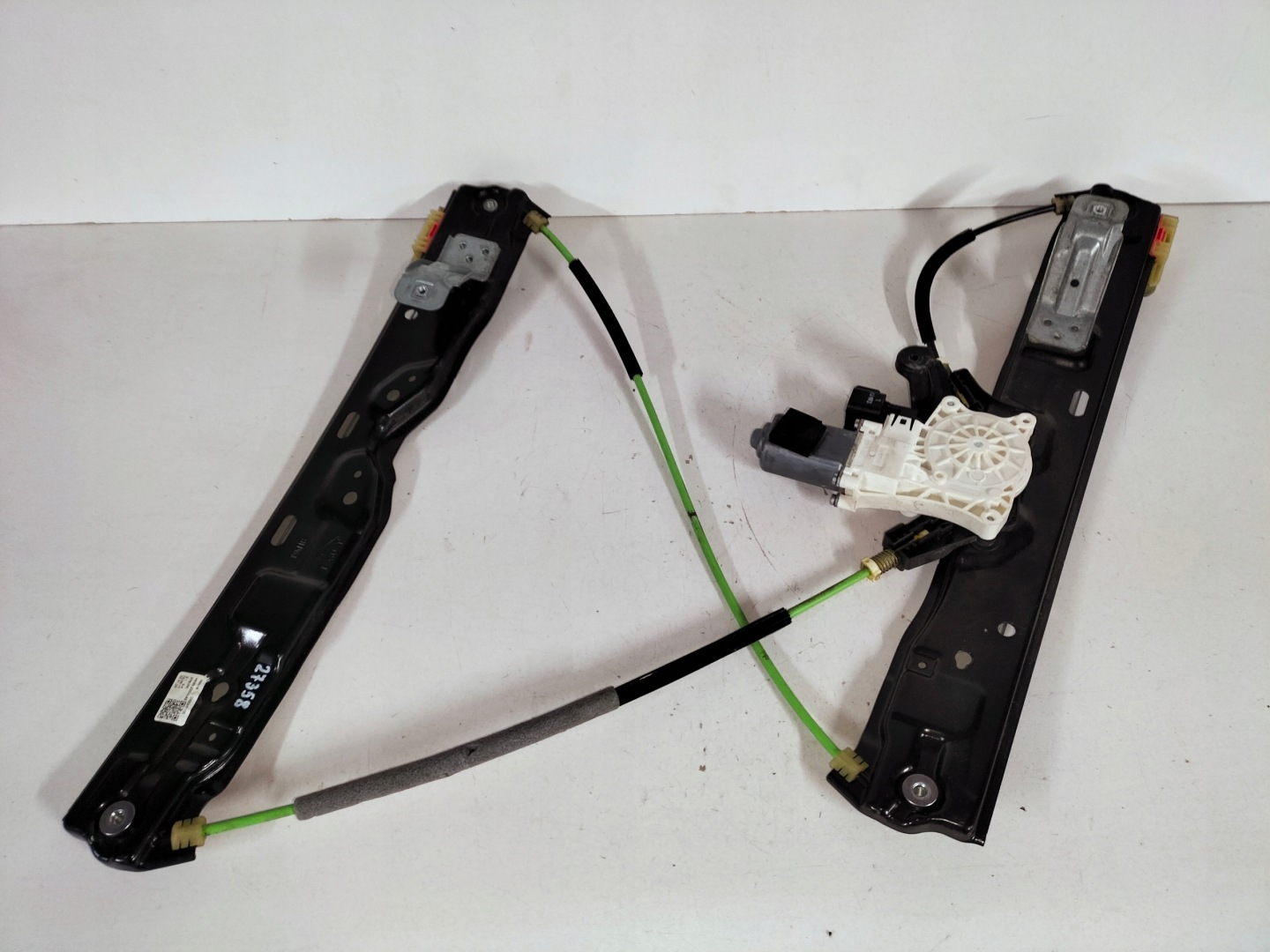 window regulator front right JAGUAR F-PACE X761 16
