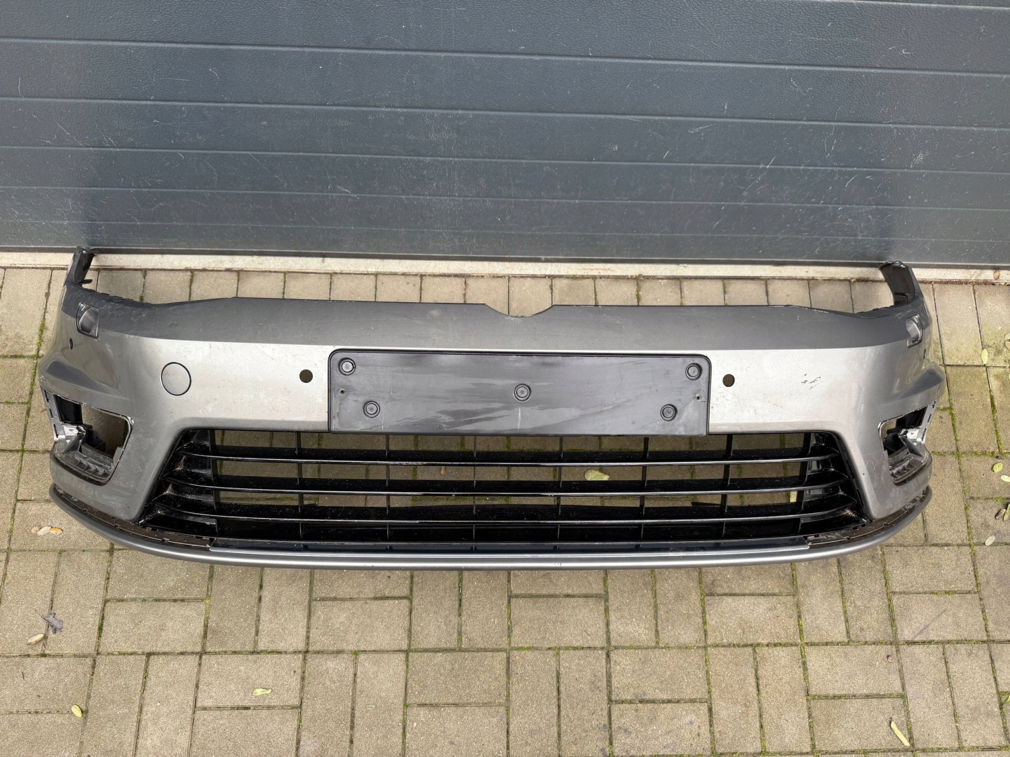 Volkswagen Golf VII 7 12- R Line bumper front front