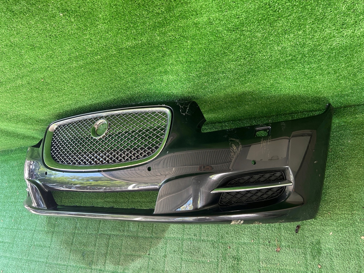 Jaguar Xj X351 front bumper front