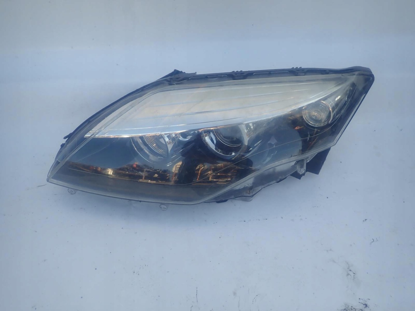 RENAULT LAGUNA III 3 LIFT 13-15 light front left