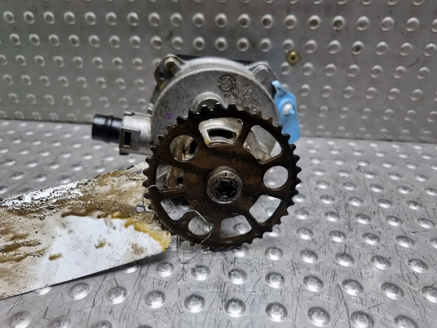 POMPE VACUM 7558344 BMW E70 E87 E90 E60 2.5 3.0 N52