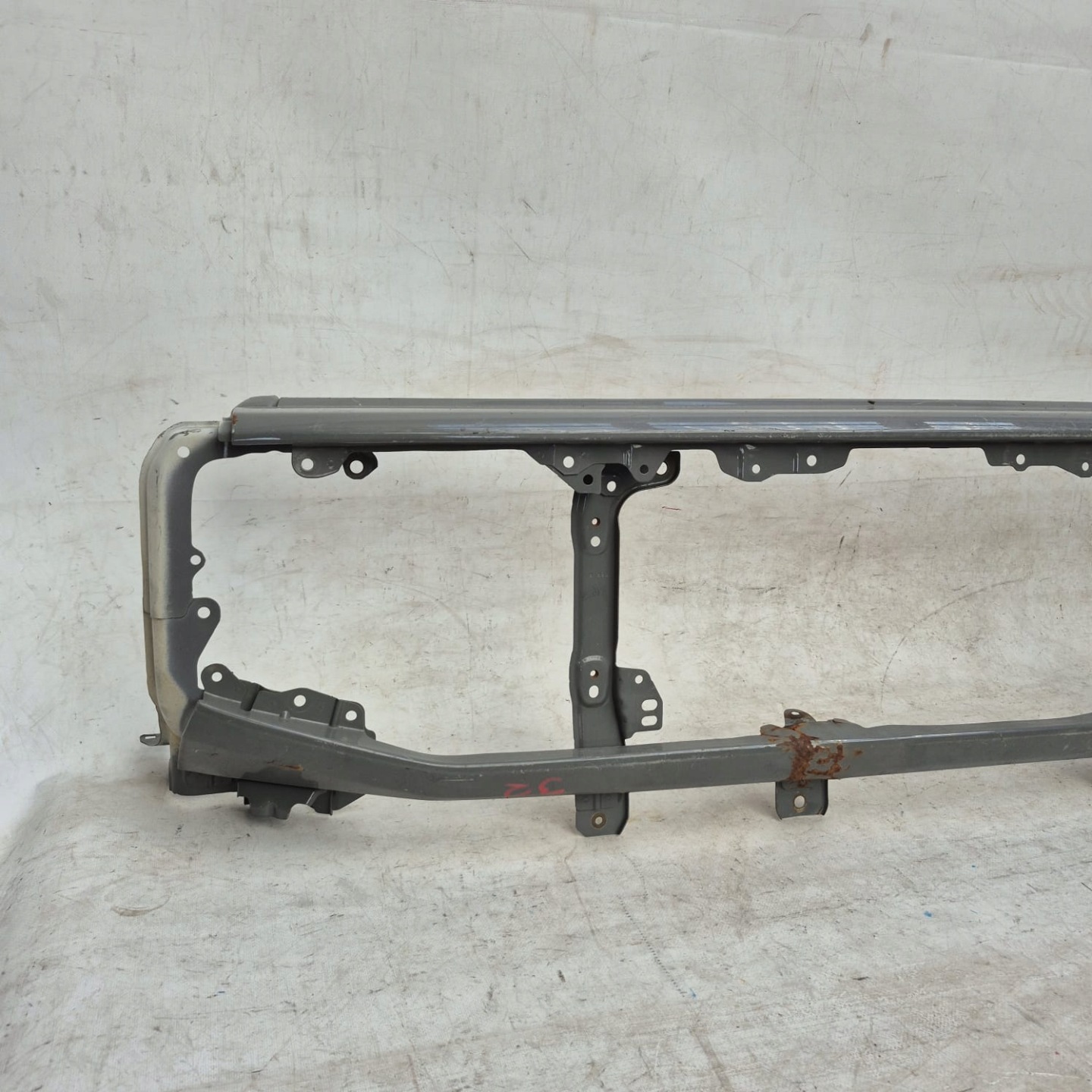 SUZUKI JIMNY IV 18- support panel for radiators pillar