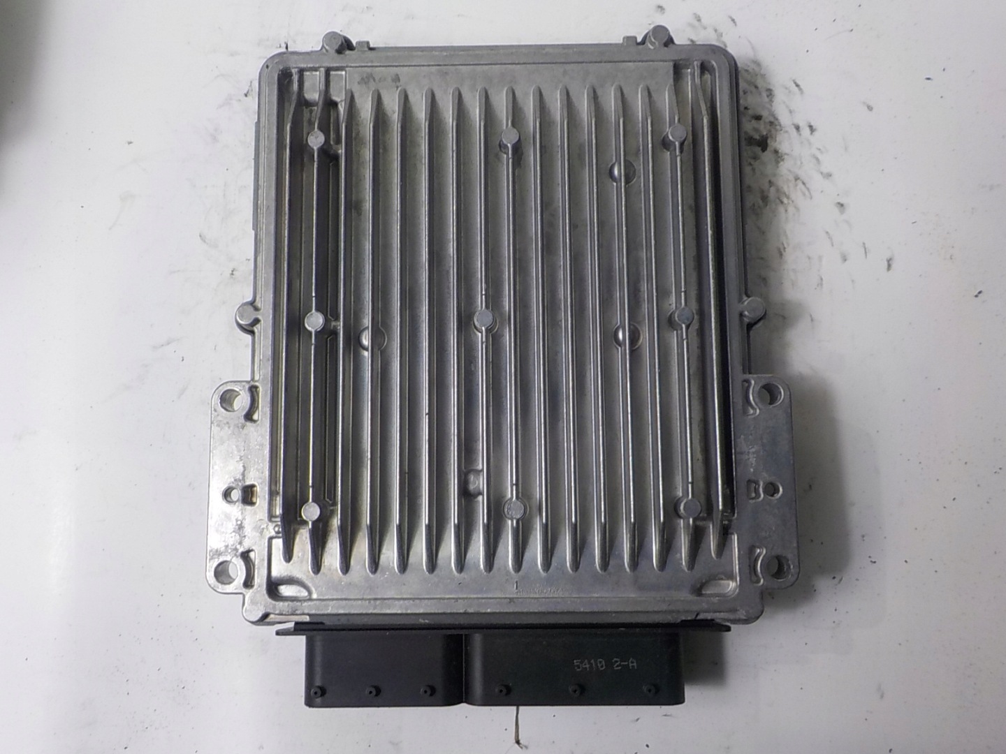 JAGUAR computer control unit 9X2Q-12A650-PAF 0281014671