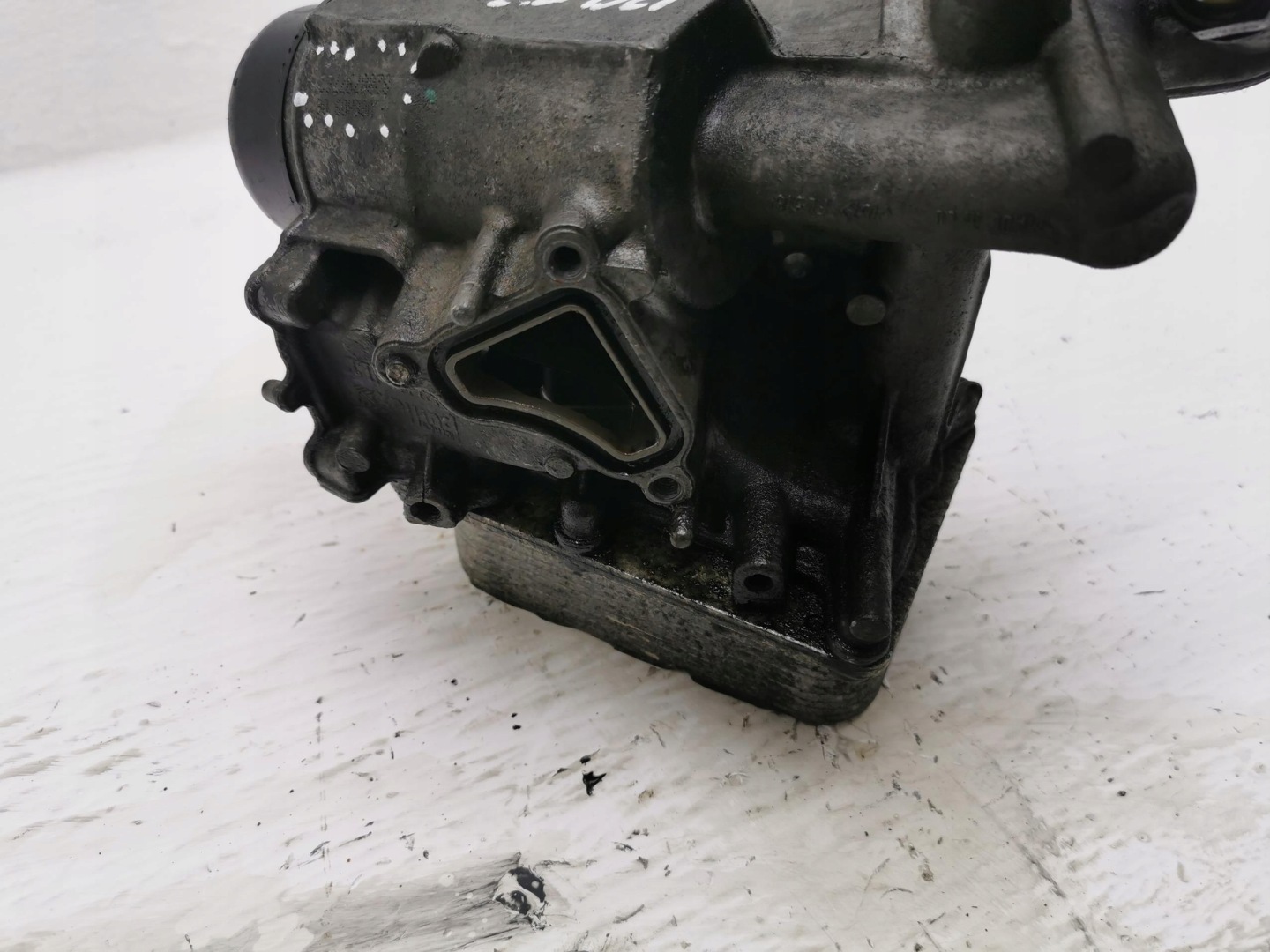 Gehäuse filter oil RENAULT TRAFIC II 2.0 DCI