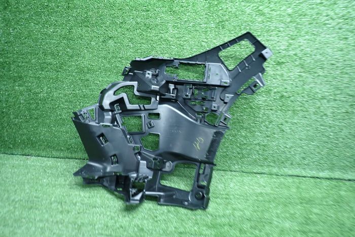 BMW X2 U10 bumper bracket right front 51117884920