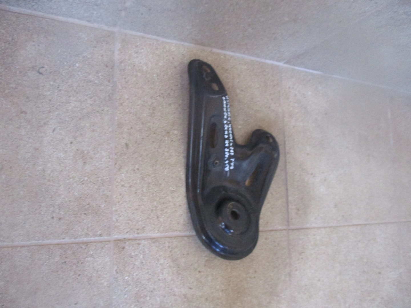 console bracket SANEK left rear part LEXUS RX 350 450H