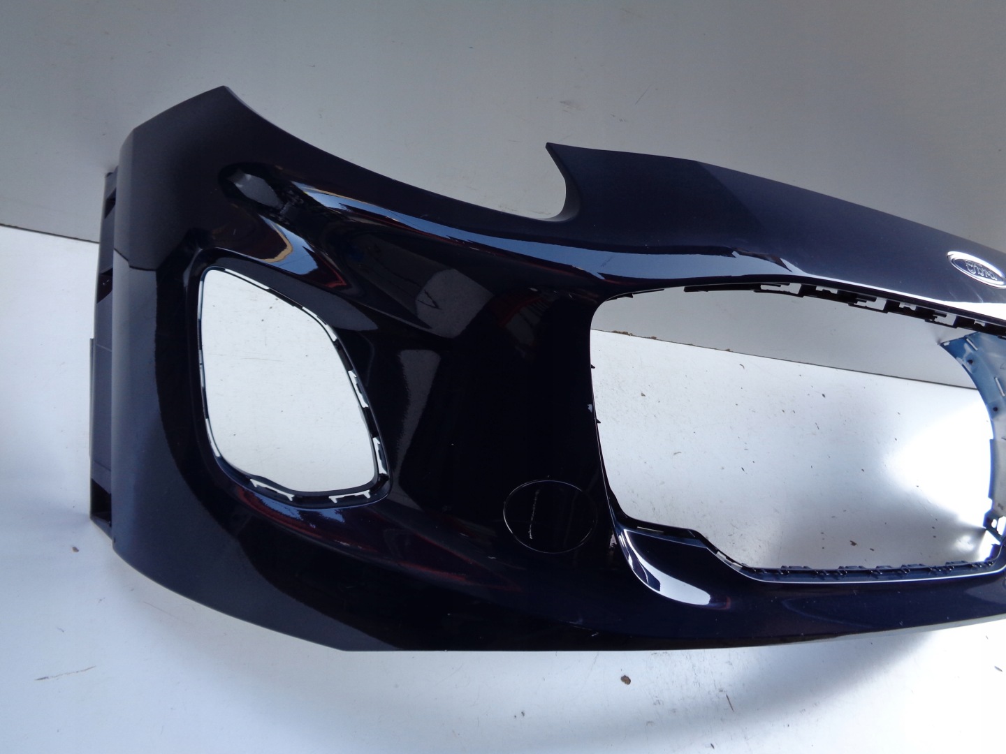 Frontstoßstange FORD PUMA 19- NR 52050