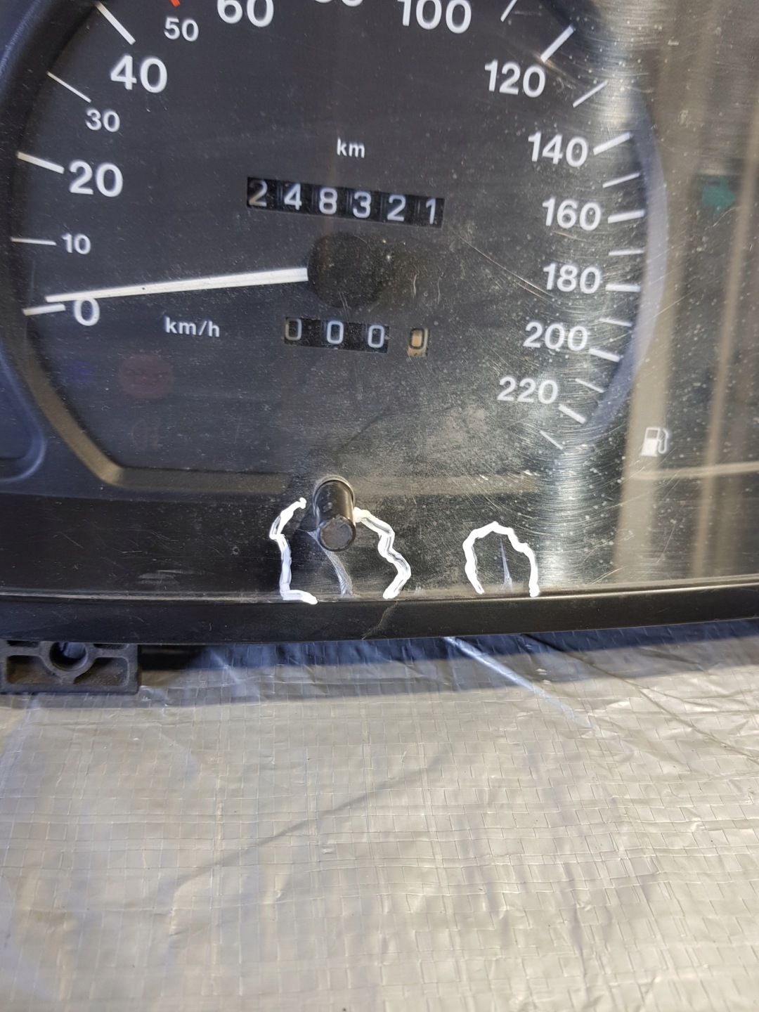 Opel Omega B 2.0 dials dials 90493442CM 90379233