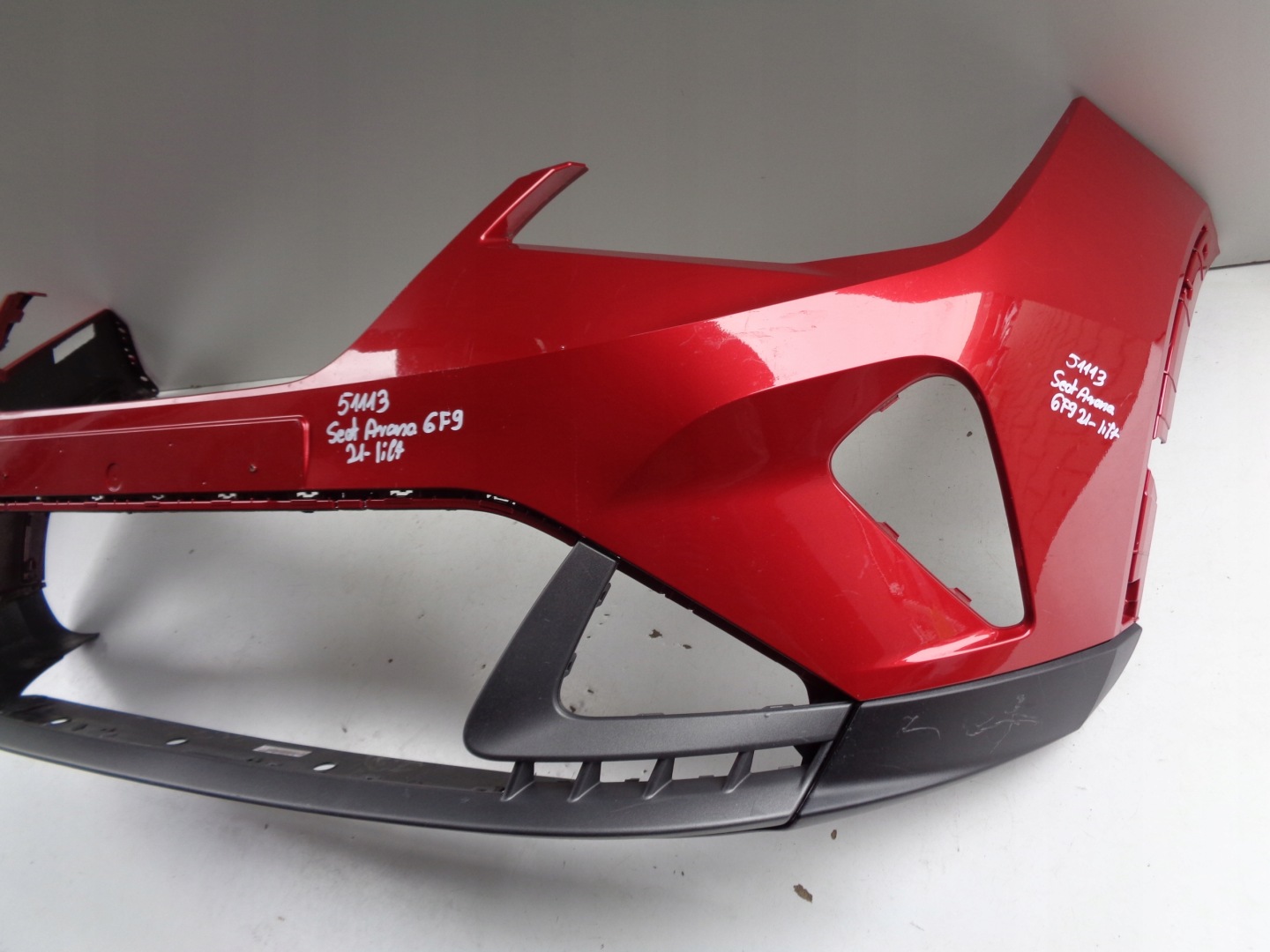 frontstoßstange SEAT ARONA 6F9 21- LIFT NR 51113
