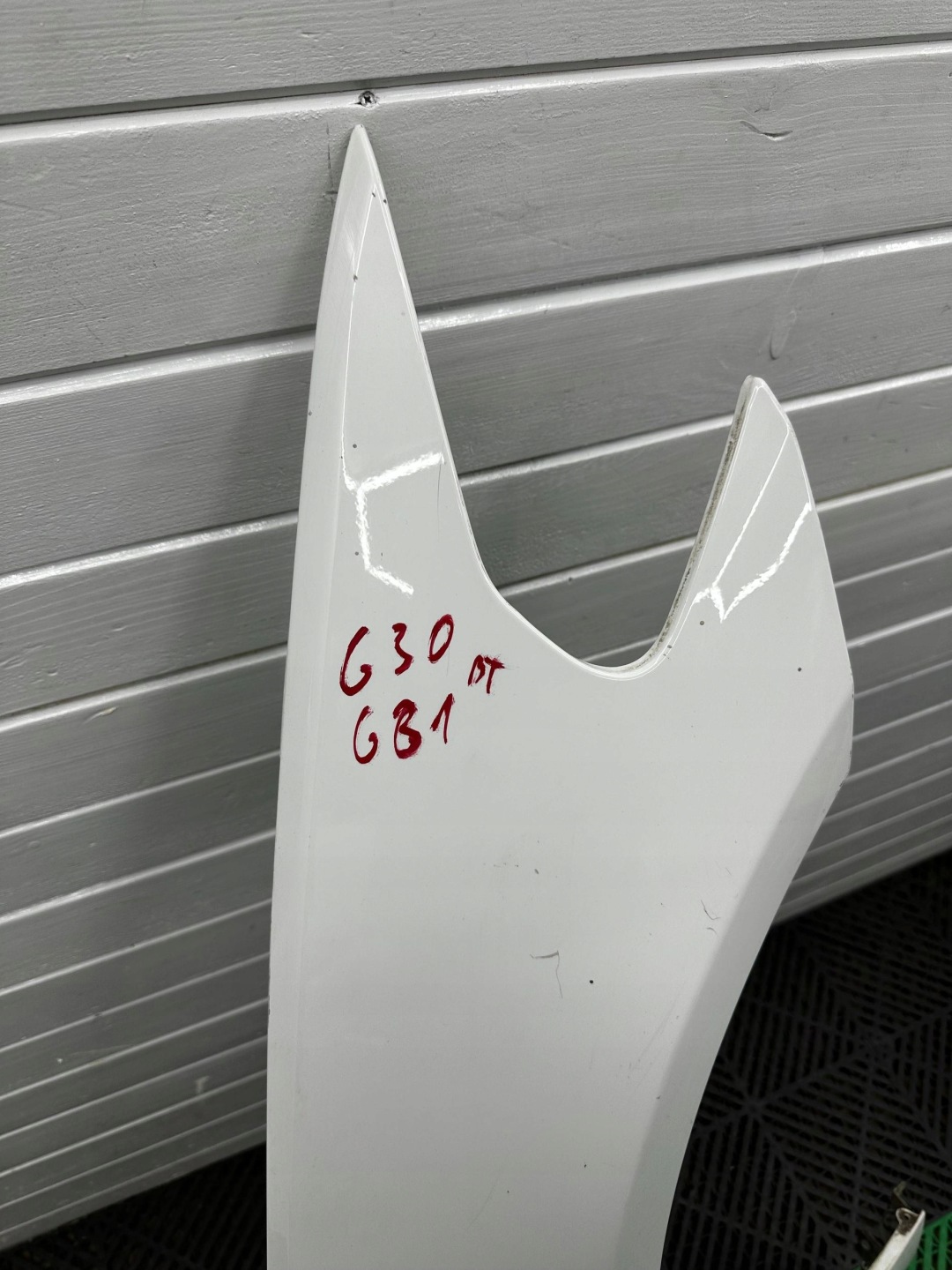 fender front side right BMW 5 G30 G31