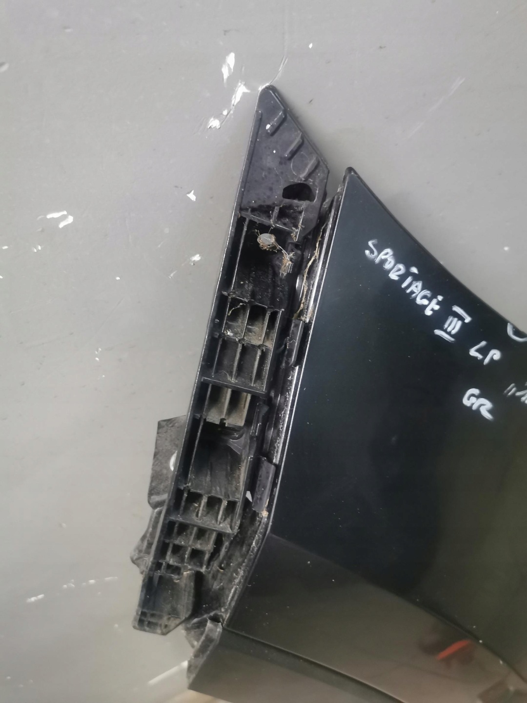 fender left front KIA SPORTAGE III 1K 10-15