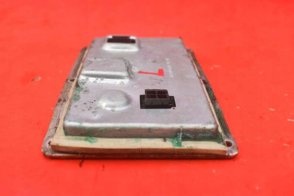 control unit XENON KSENON left 3D0907391B VW PASSAT B6 05-10