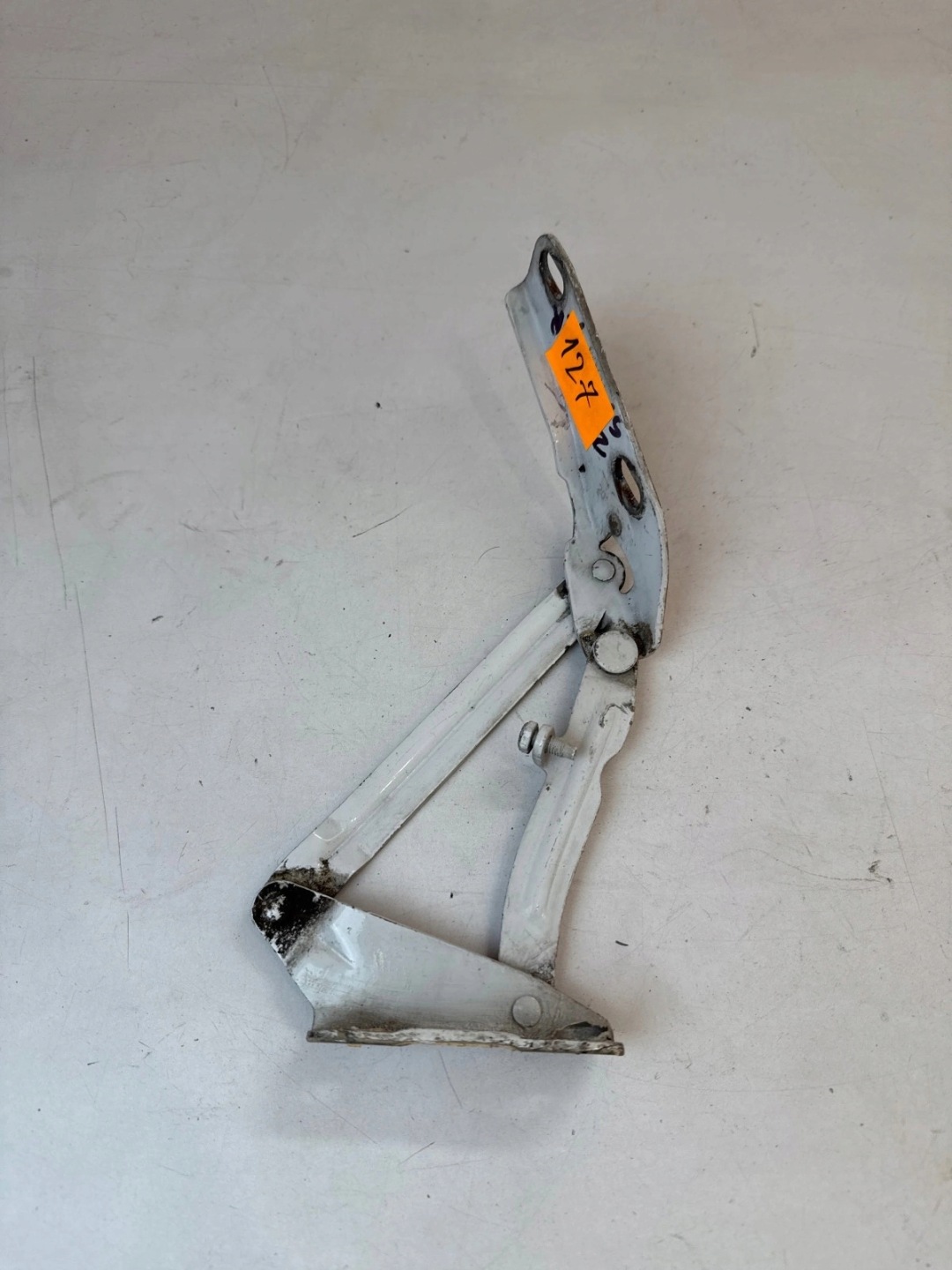 hinge bonnets front front right Mercedes Sprinter W906 906