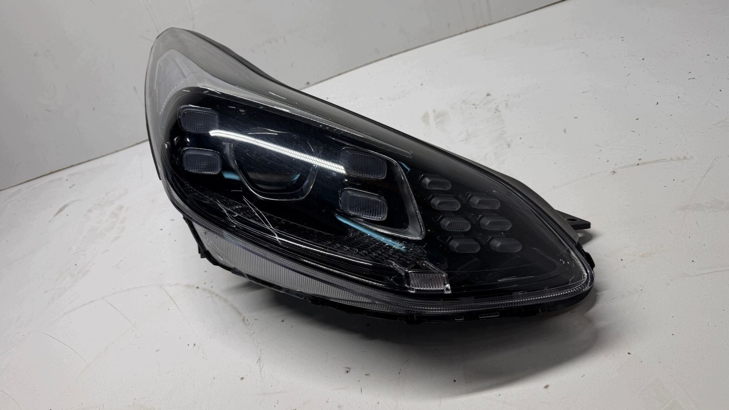KIA SPORTAGE IV GT light right right front front FULL LED 18-21