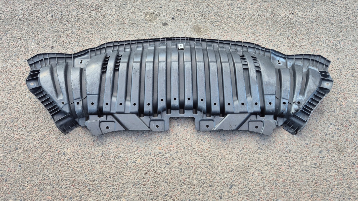 Blende Abdeckung abdeckung unter Stoßstange 2055200500 MERCEDES W205 Original