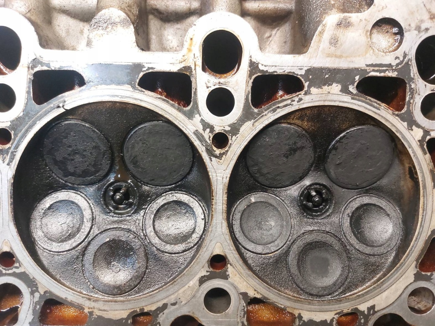 TESTATA VOLKSWAGEN PASSAT B5 2.8 V6 078103373A