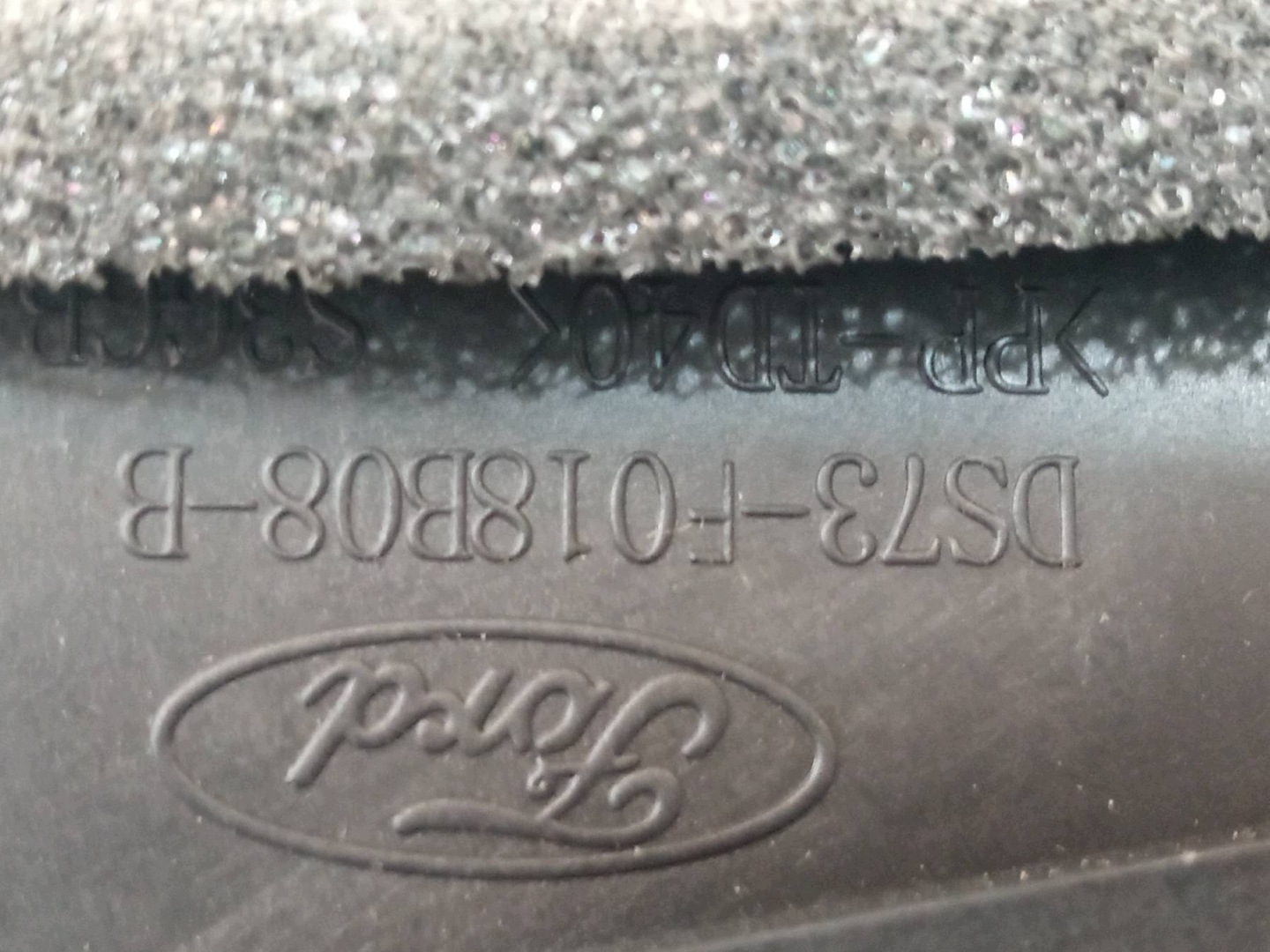 mřížky ventilace levá pravá KPL DS73F018B09BNW DS73F018B08B Ford Mondeo Mk5