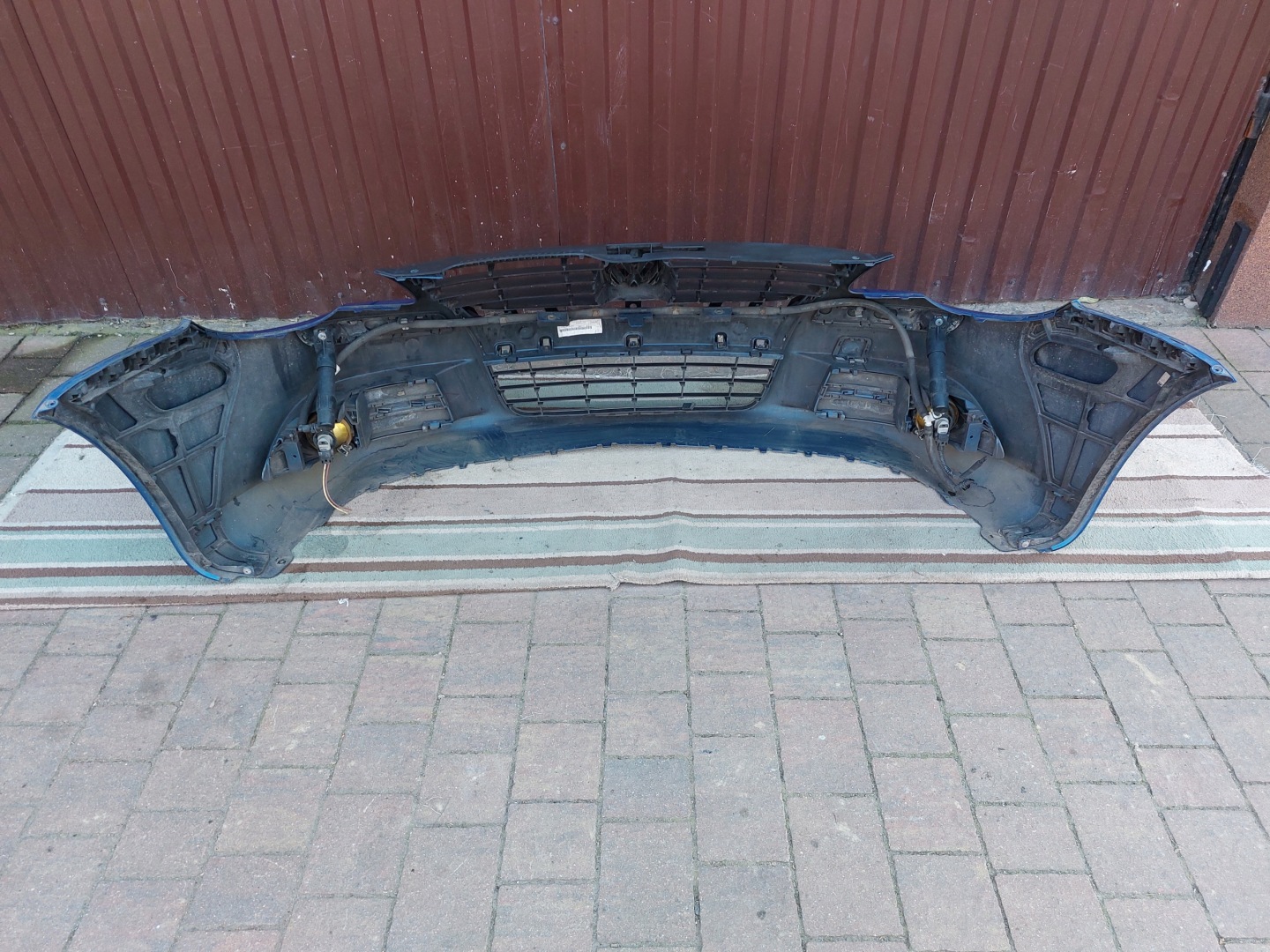 bumper front VW EOS 10r washers complete