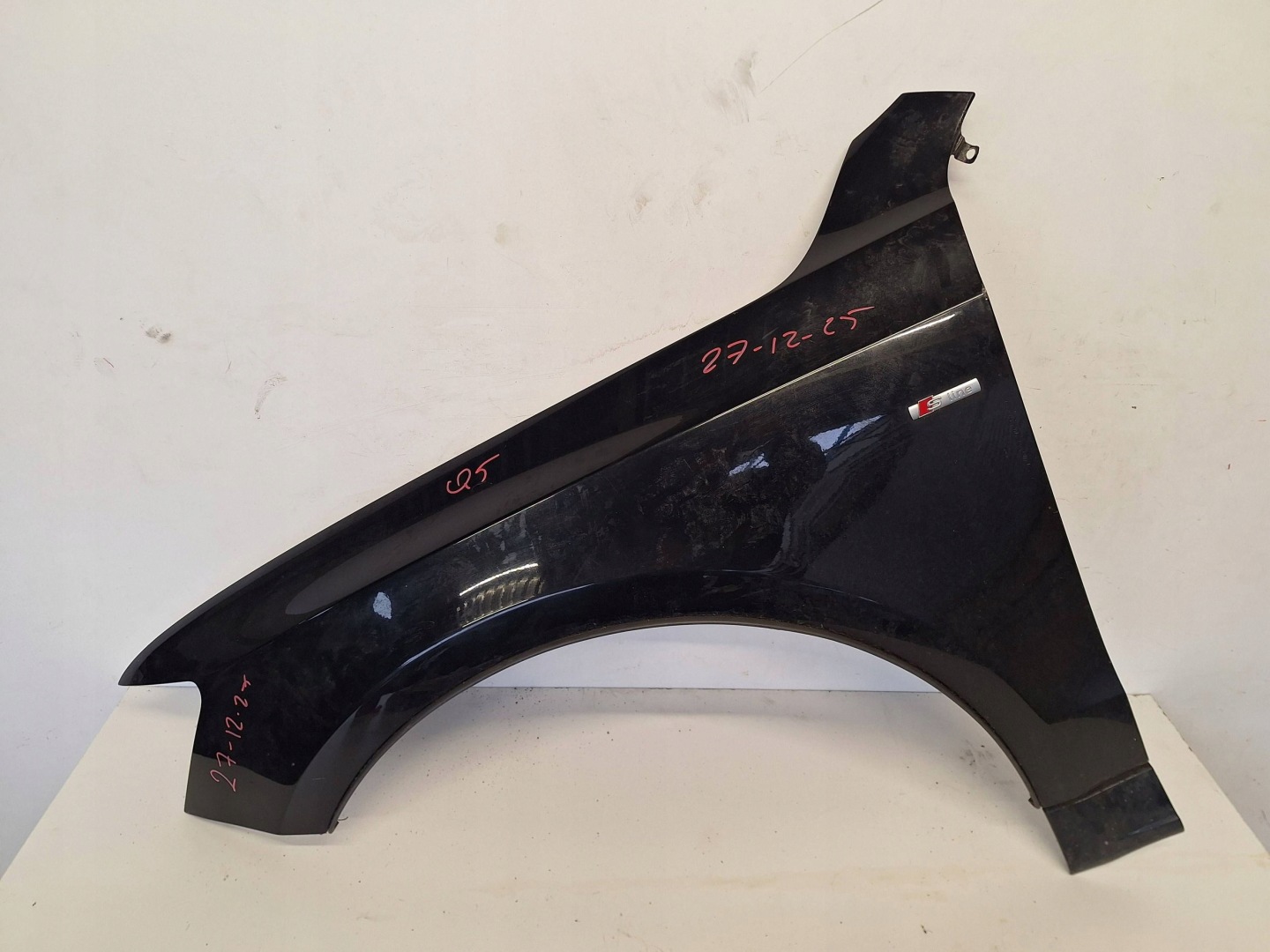 AUDI Q5 8R 08-12 fender left S-LINE