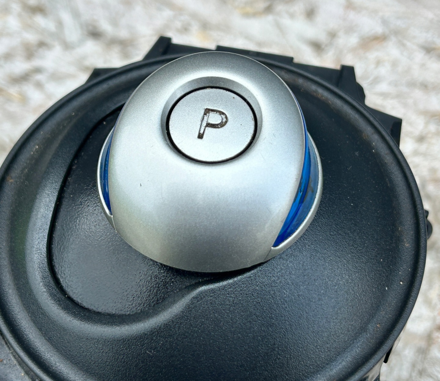 trim switch changes of the gear NISSAN LEAF and ZE0