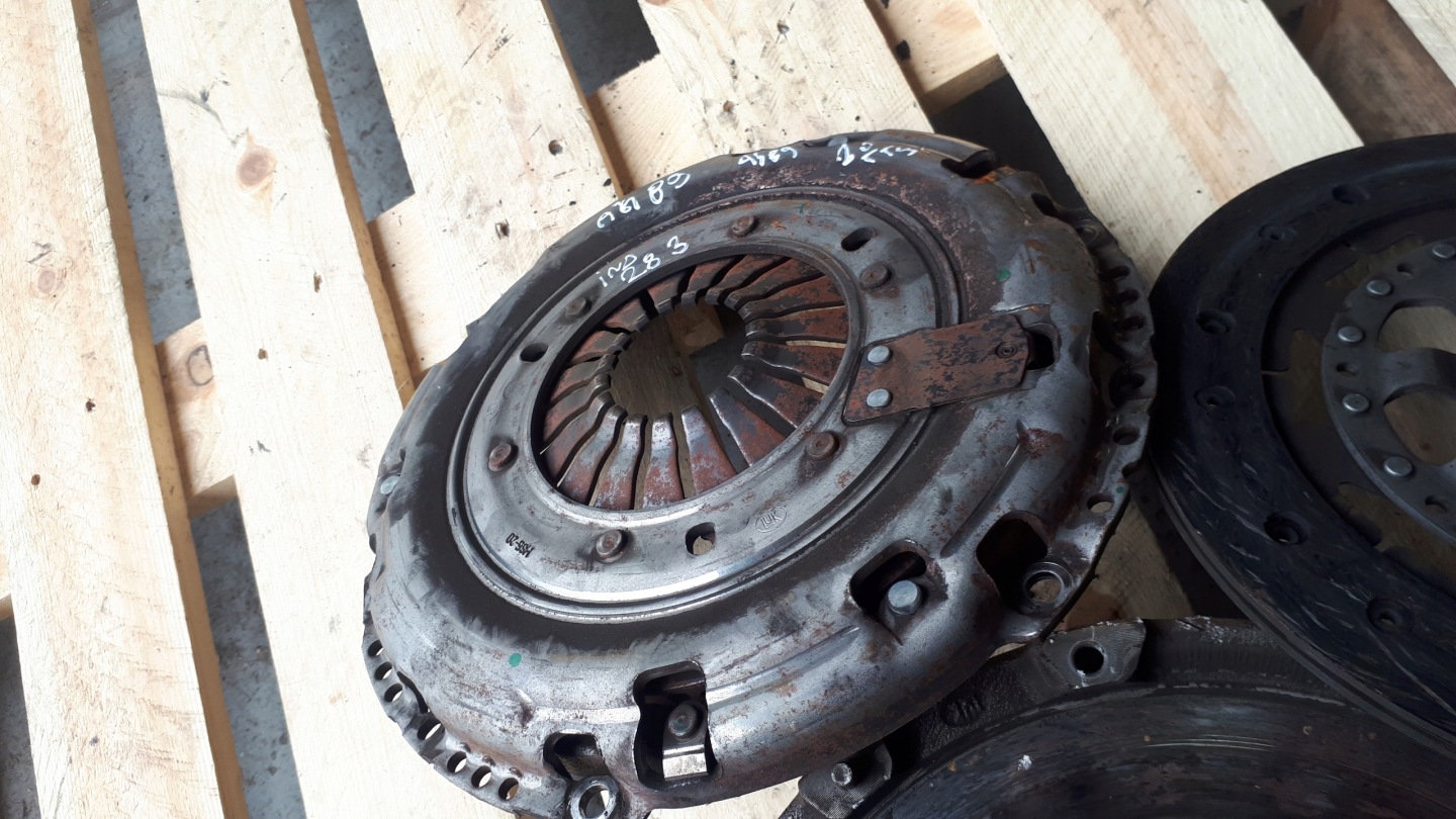 A4 B9 8W clutch wheel DUMASOWE 2.0 TFSI A5 8W