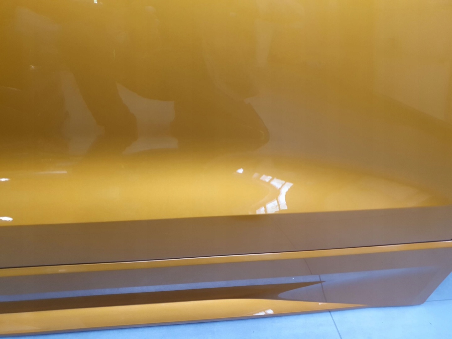 Audi Q8 door left rear. 4M8833051C LY2Y