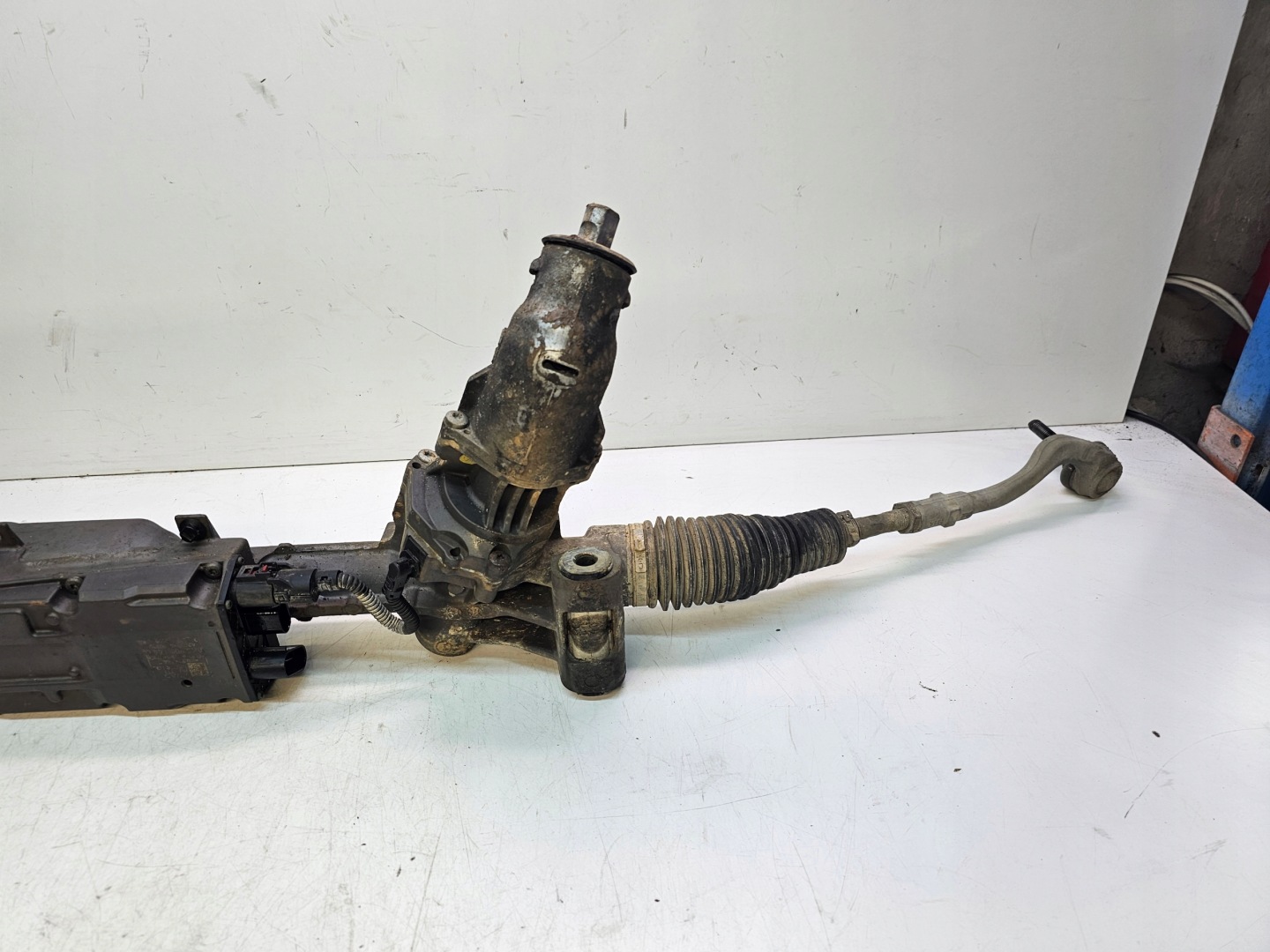 Boîter direction Électrique AUDI A4 B8 A5 LIFT 8K2423055AA