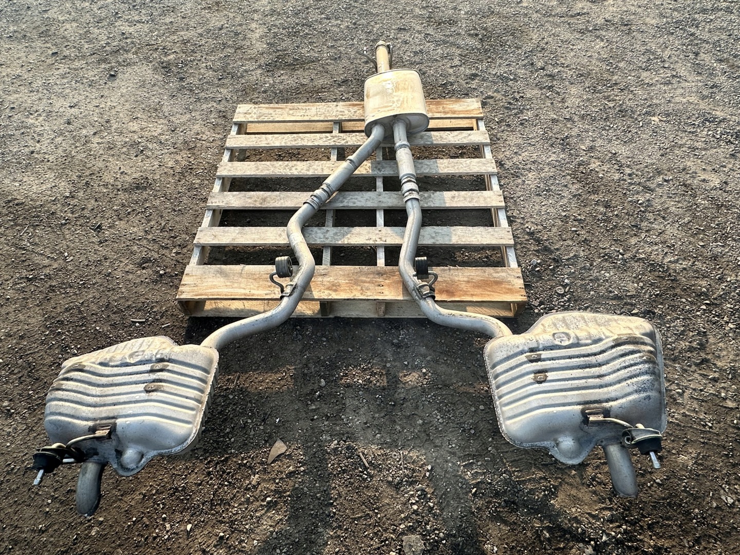 Tlumiki Échappement Échappement Ford Explorer 2.3 2020+