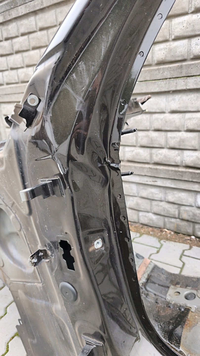 BMW 5 G30 G31 čtvrtka přední levá