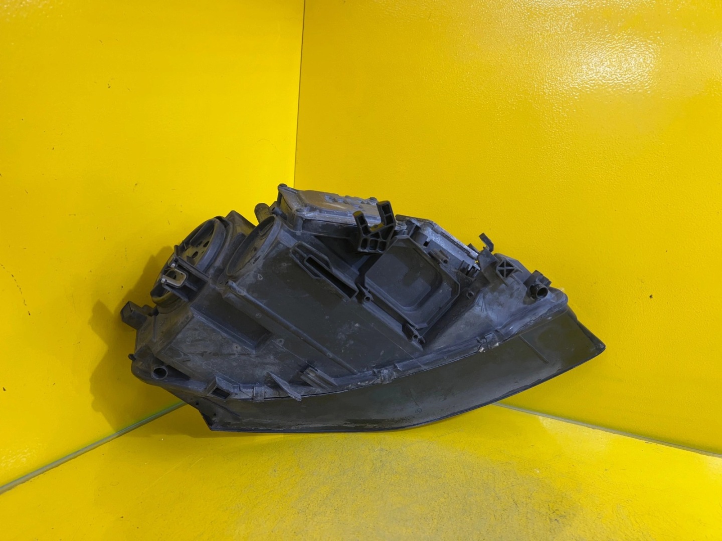 LIGHT LEFT AUDI A4 B8 BI-XENON NIESKRETNA 8K0941003C