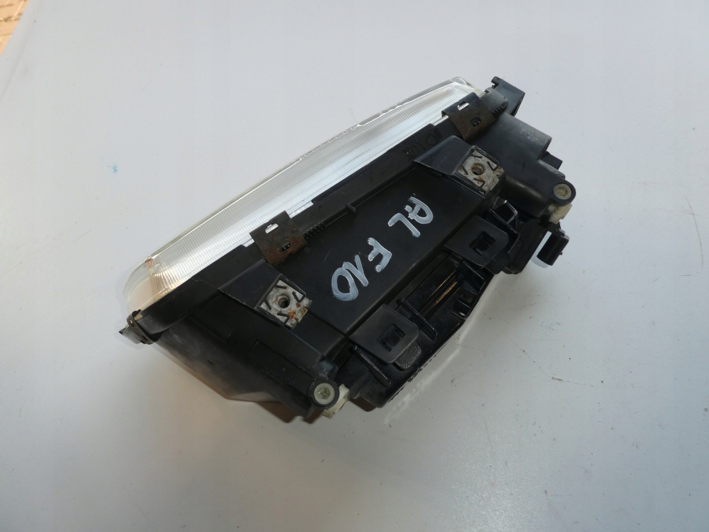 FAR PREDNJA DESNA AUDI A3 8P