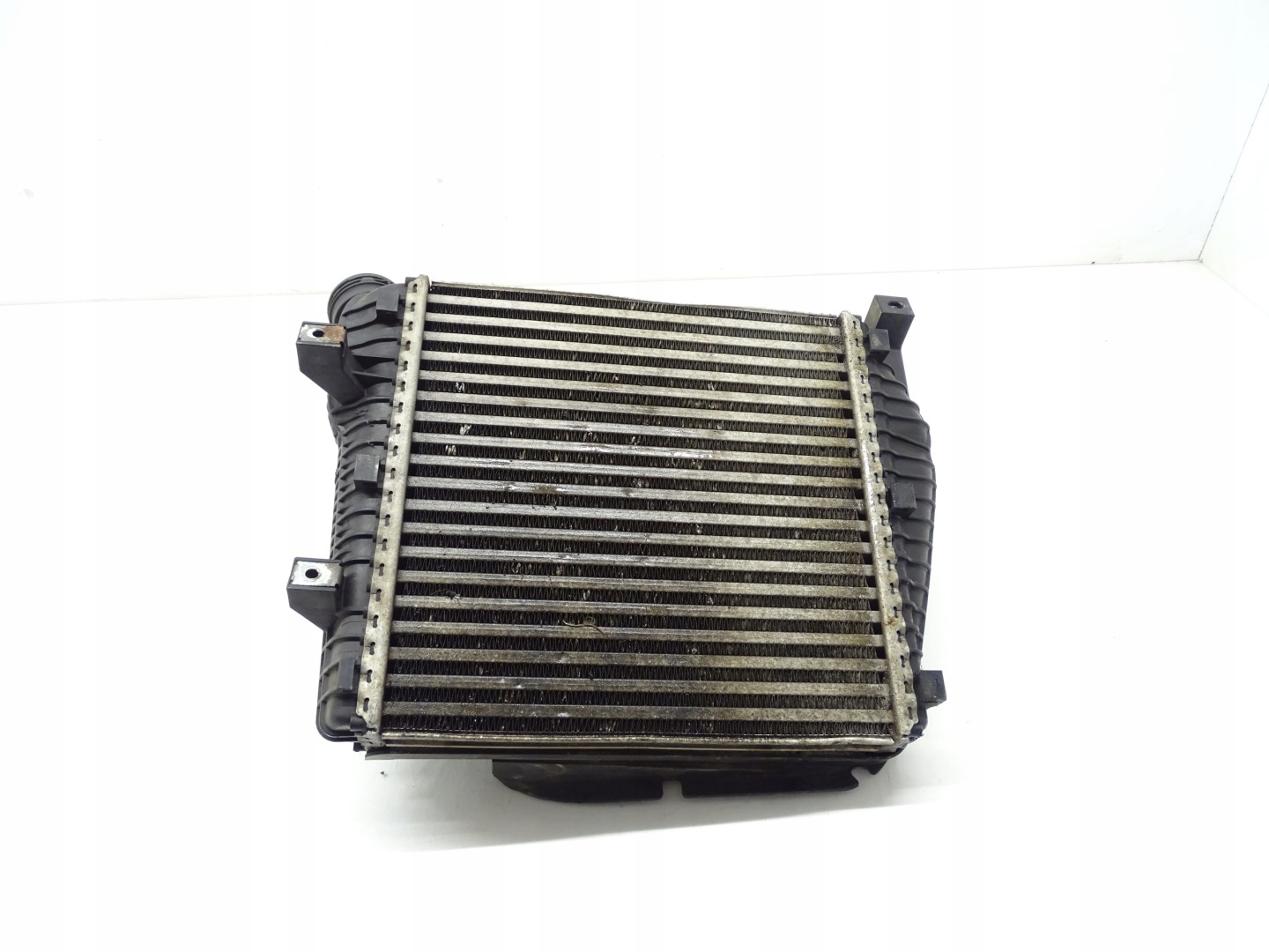 Kühler intercooler VW TOUAREG II 7P 7L0117340
