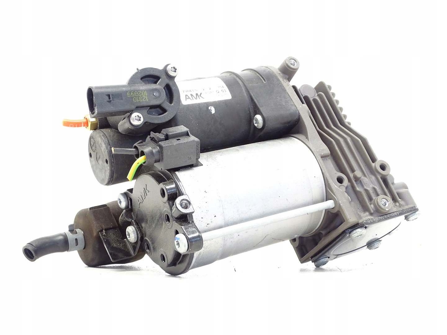 compressor; springing PNEUMATYCZNEGO JAGUAR XJ X351 AW933B484AF