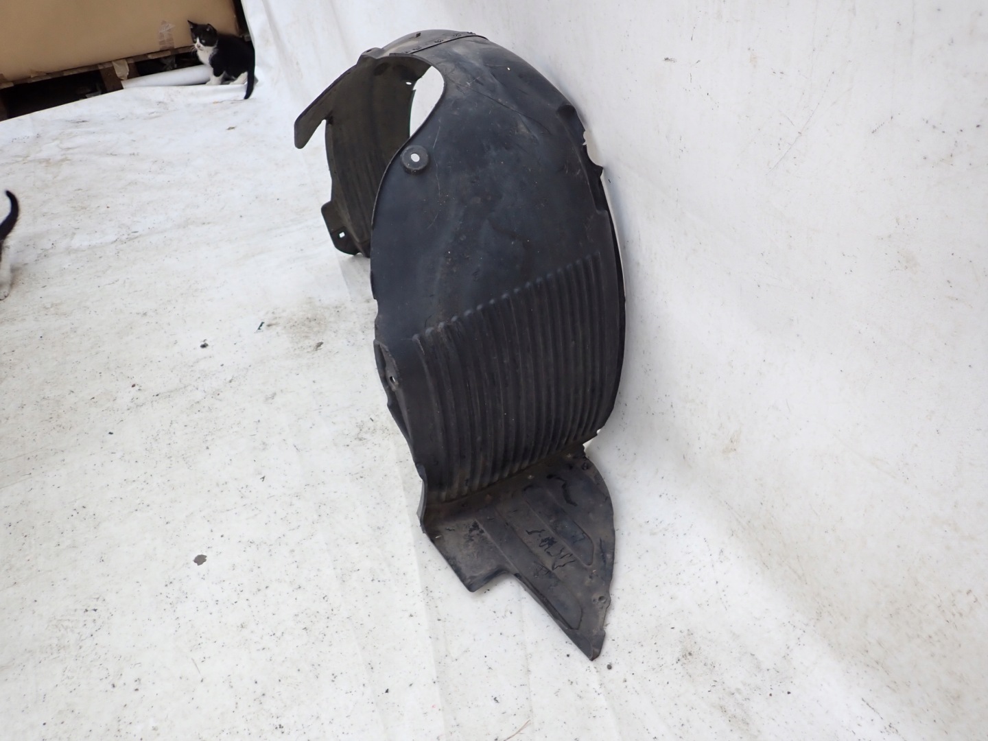 HYUNDAI I30 II 12- mudguard left front front 86815-A6000