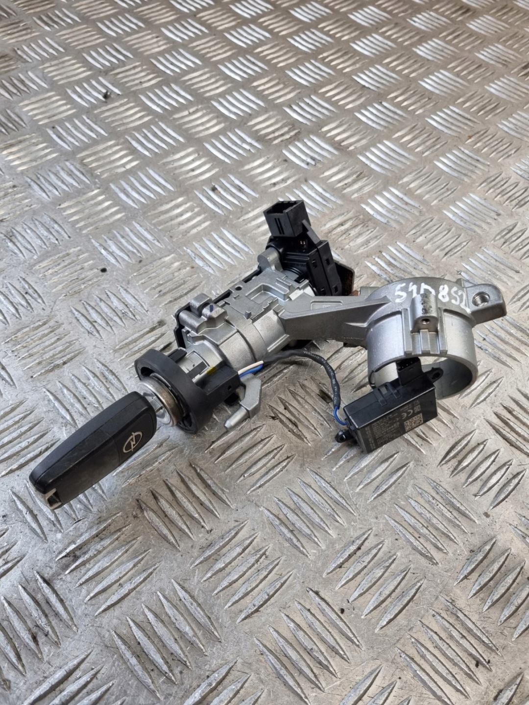 ignition key 13523275 OPEL CORSA E