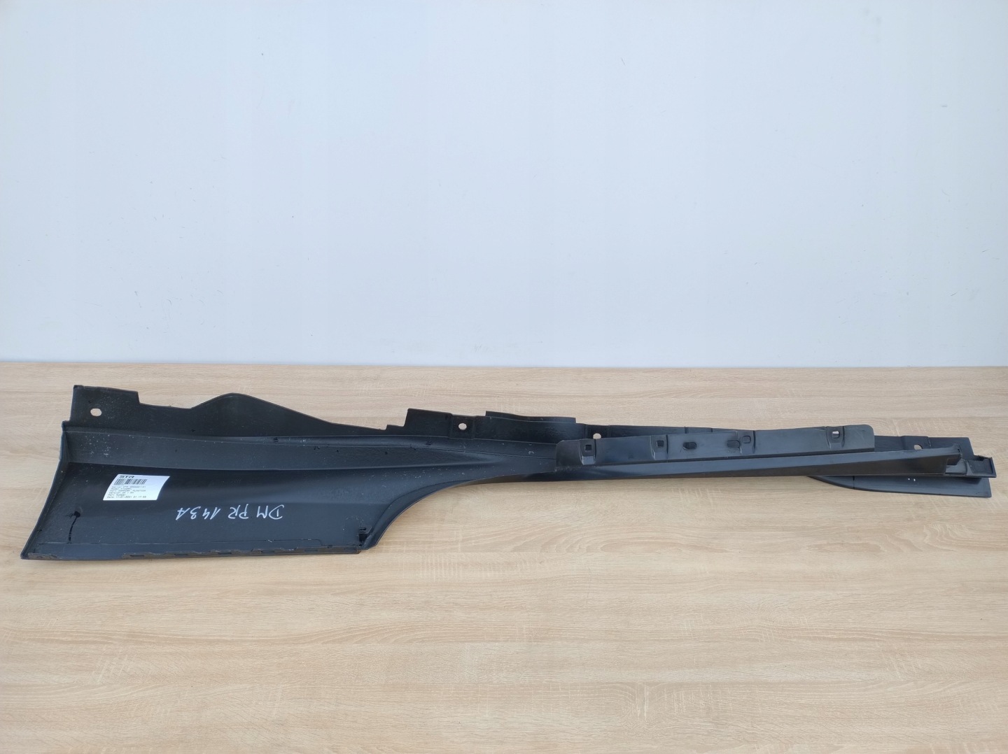 FERRARI F8 TRIBUTO right moulding threshold threshold right